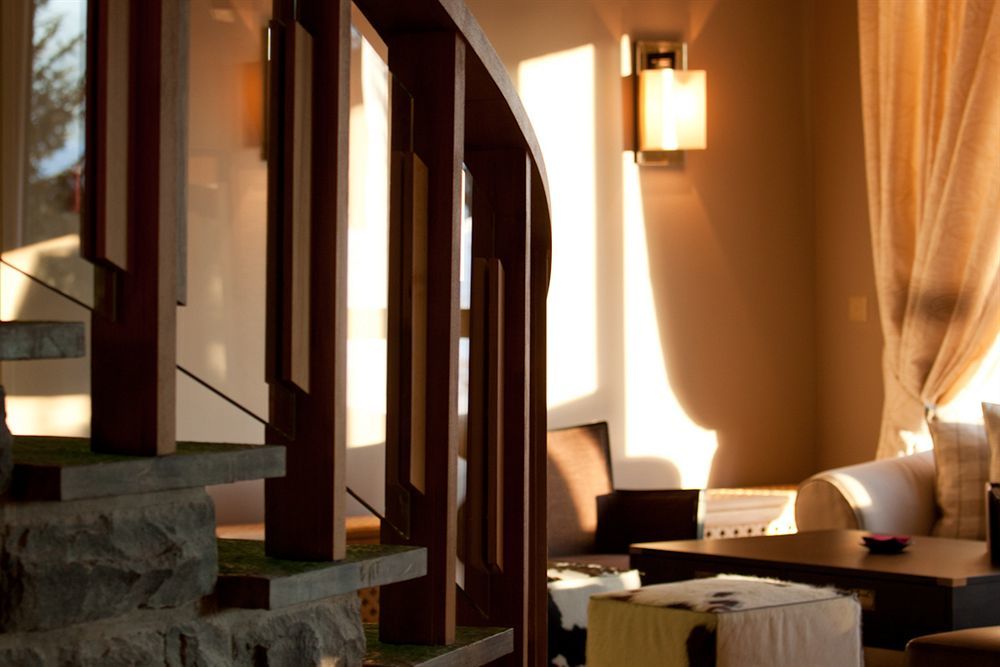 Hotel Royal クラン エクステリア 写真